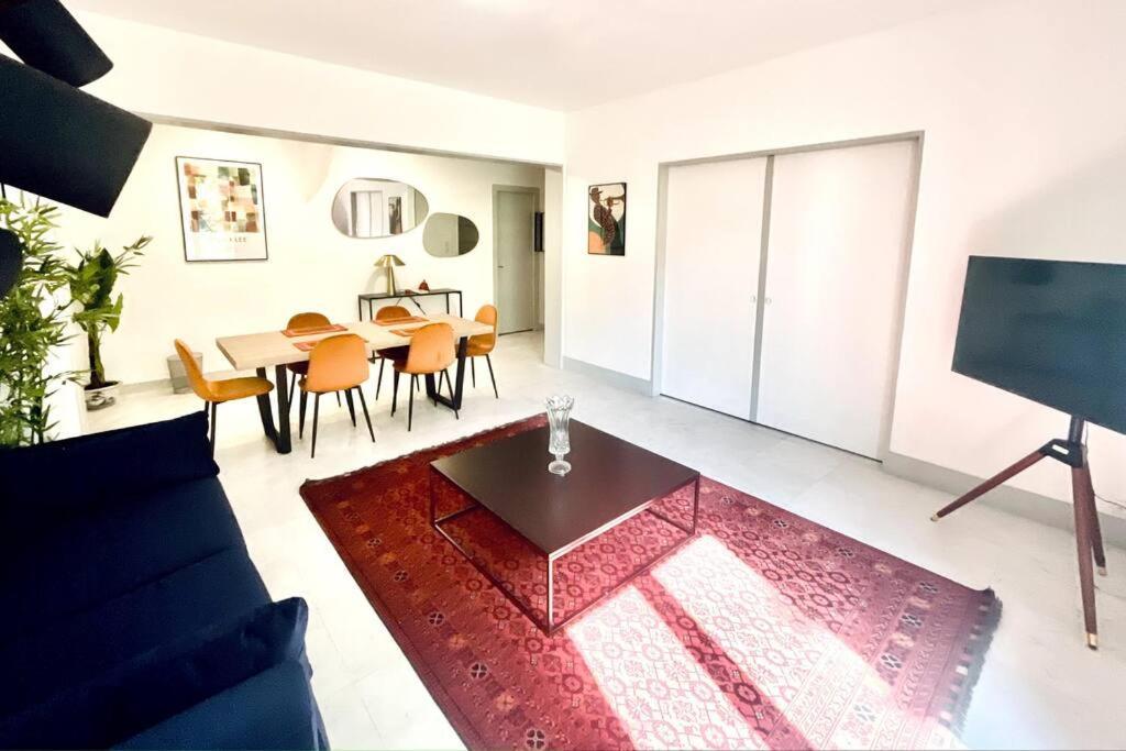 Gustave - Charming Eiffel Tower Appartement - Paříž Exteriér fotografie